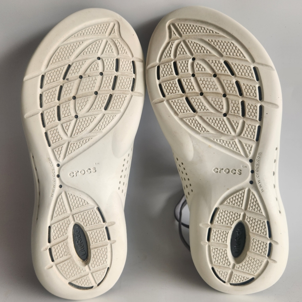 Crocs LiteRide PACER 360 Women's Size 7 Grey Perforated Sneakers Shoes Trainers - Picture 15 of 16